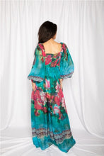 Load image into Gallery viewer, Tropical Desire