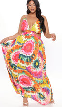 Load image into Gallery viewer, Water colors Maxi Dress