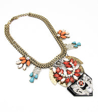 Load image into Gallery viewer, Crystal Pendant Statement Necklace